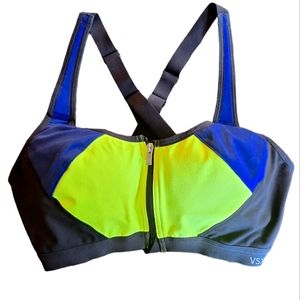 Victoria Secret VSX Sport Bra Size 34D